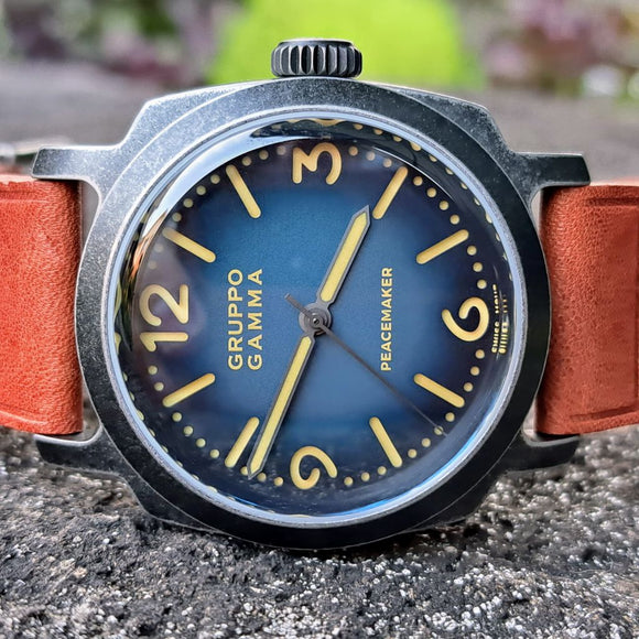Identify] Does anyone have an idea of what watch this is? From Peacemaker  show. : r/Watches