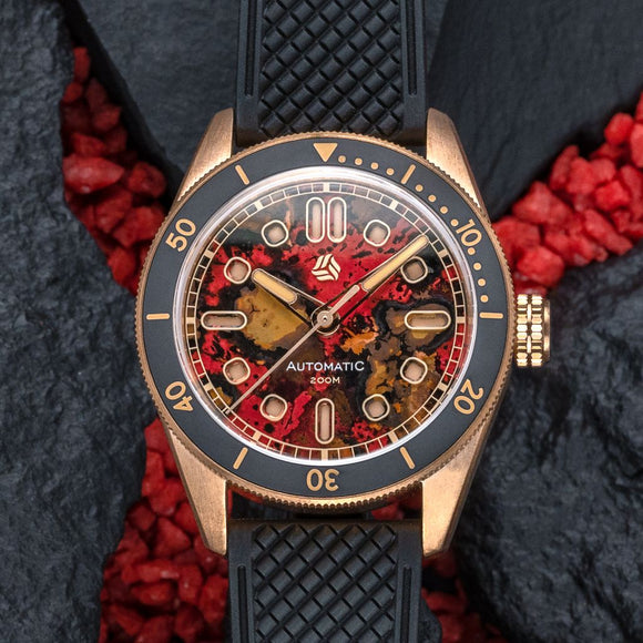 Selten Salvage Bronze – Red Sunset (Real Patina Dial)