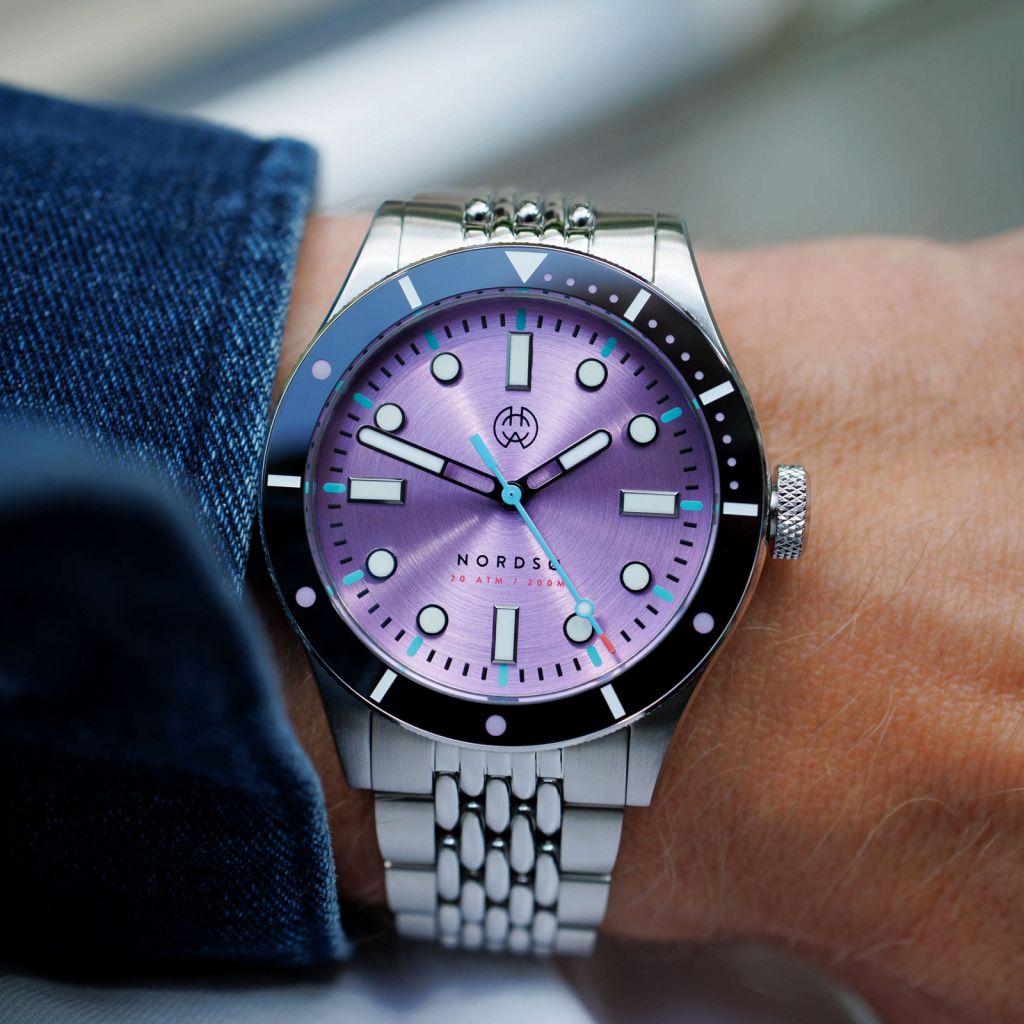 Henry Archer Nordsø Iris - 40mm Dive Watch with Lavender Sunburst