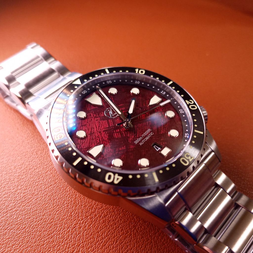 Zelos Great White V2 - Red Meteorite “Blood Moon” Limited Edition